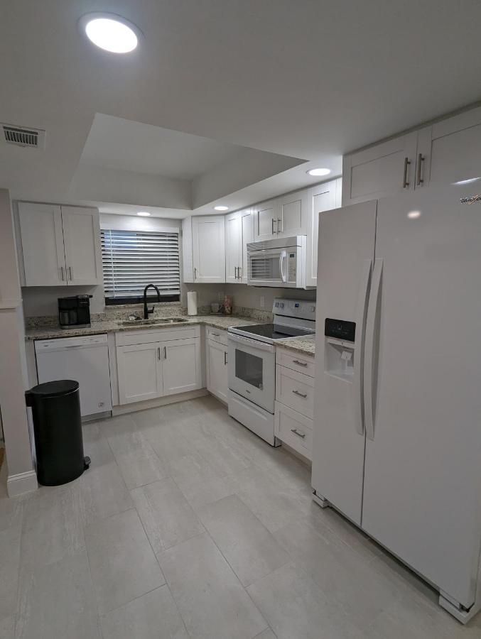 New Condo! Just 15 Min To Ft Myers And Sanibel Beach! Great Location!! Fort Myers Dış mekan fotoğraf